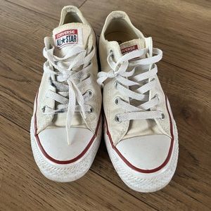 Converse All-Star White Chuck Taylor sneakers women's 6